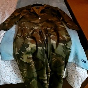 Guess  Camofluage jumper